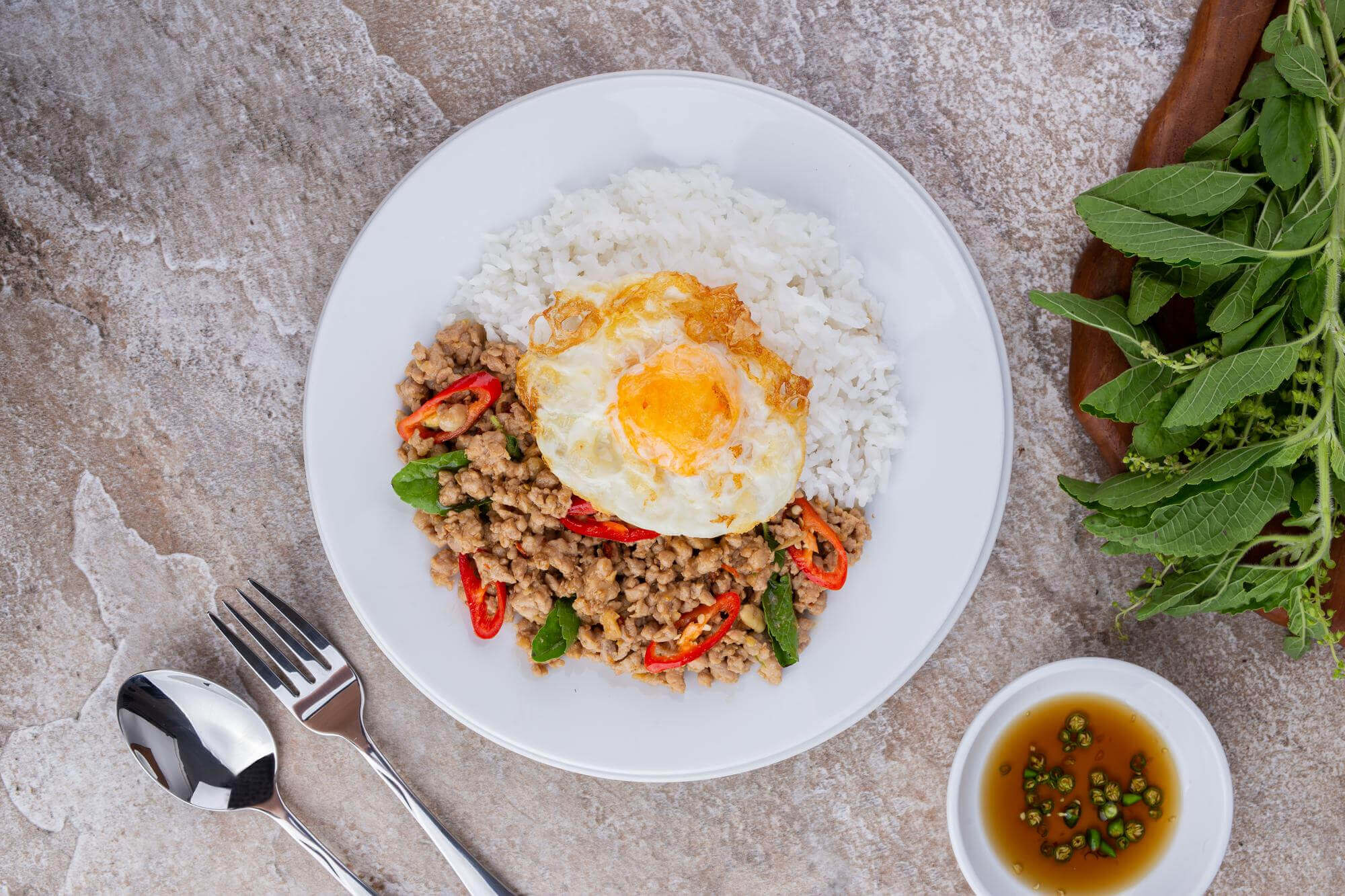 Spicy Basil Leaves
